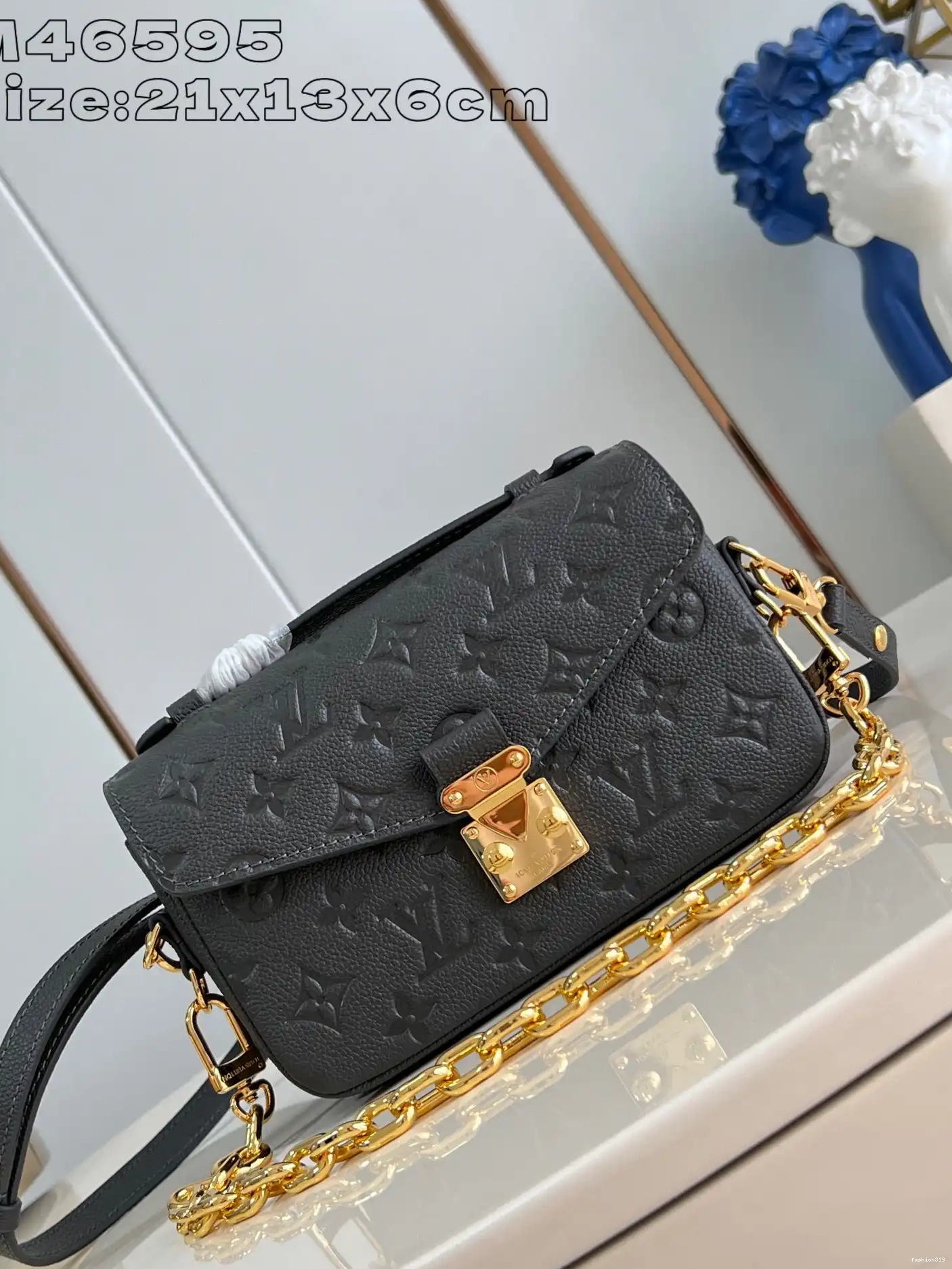 VUITTON METIS WEST EAST POCHETTE LOUIS 0326